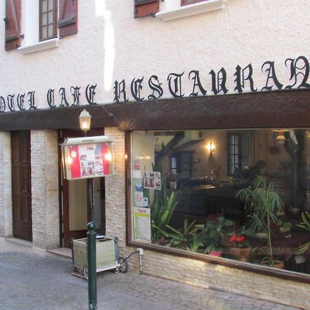 Auberge De La Poste Вилфранш-дьо-Руерг Екстериор снимка